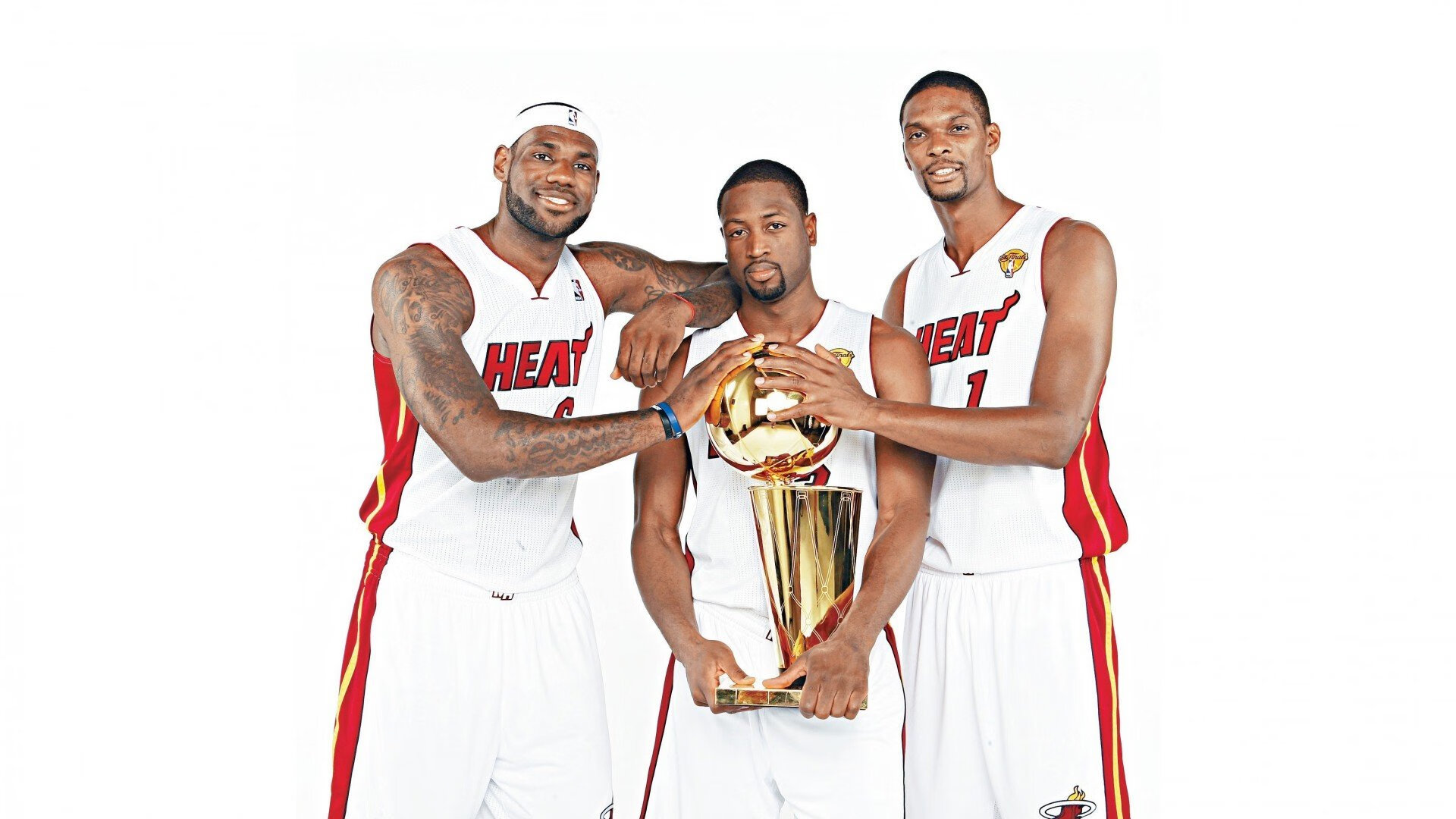 星空体育中国-深度解析：为什么某某战术被频繁采用？，为什么说玩战术的心都脏