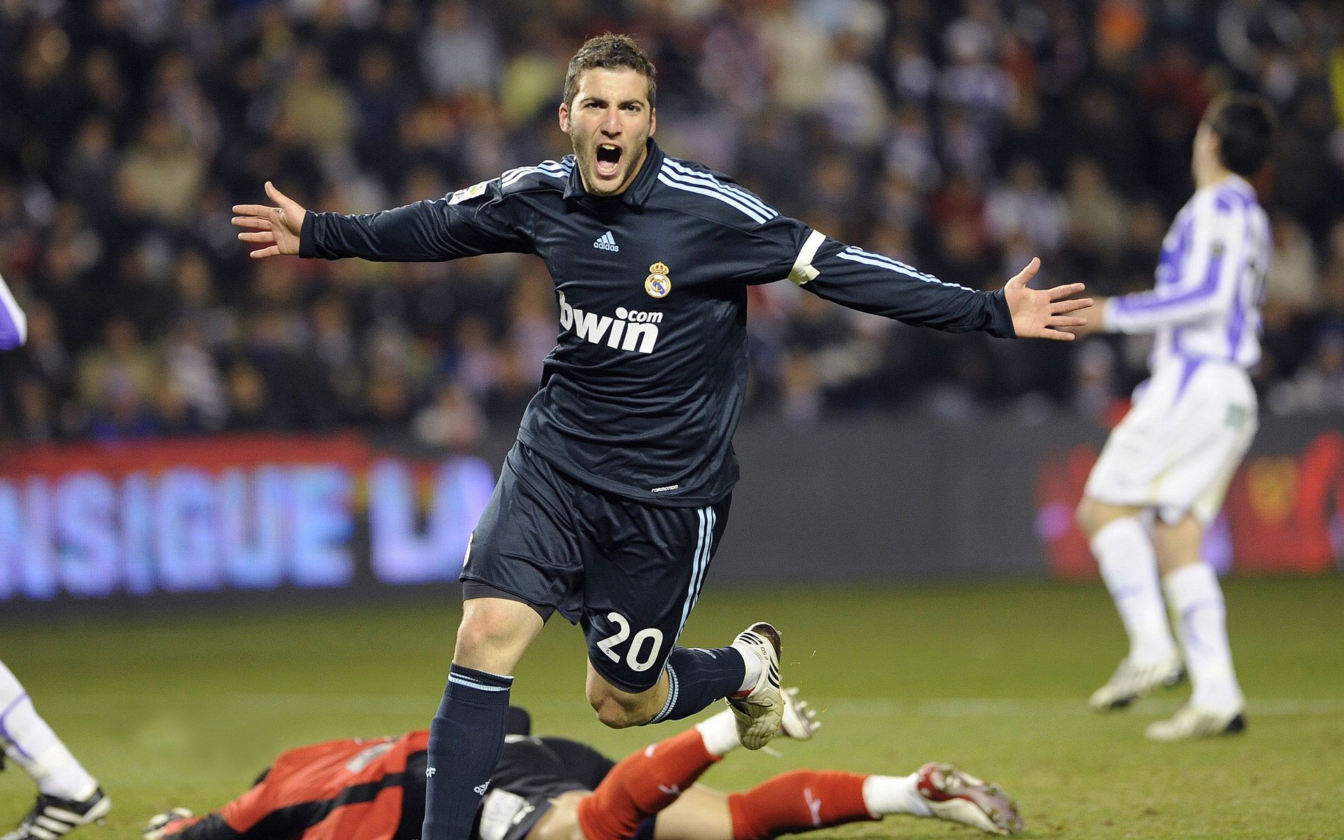 电竞内容创造者崭露头角，影响力日益扩大，电竞领域